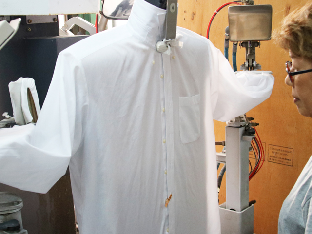 Yシャツクリーニングの流れ